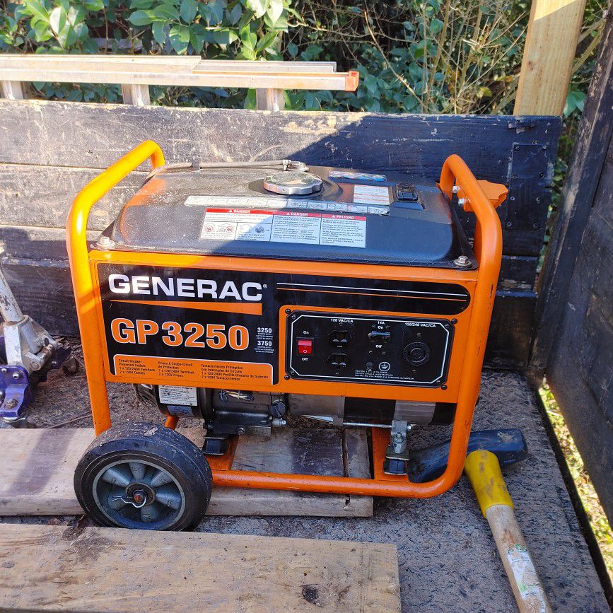 Generac 3250 Generator (Near New)