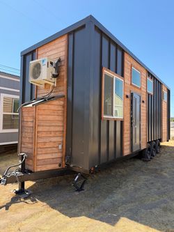 Tiny house