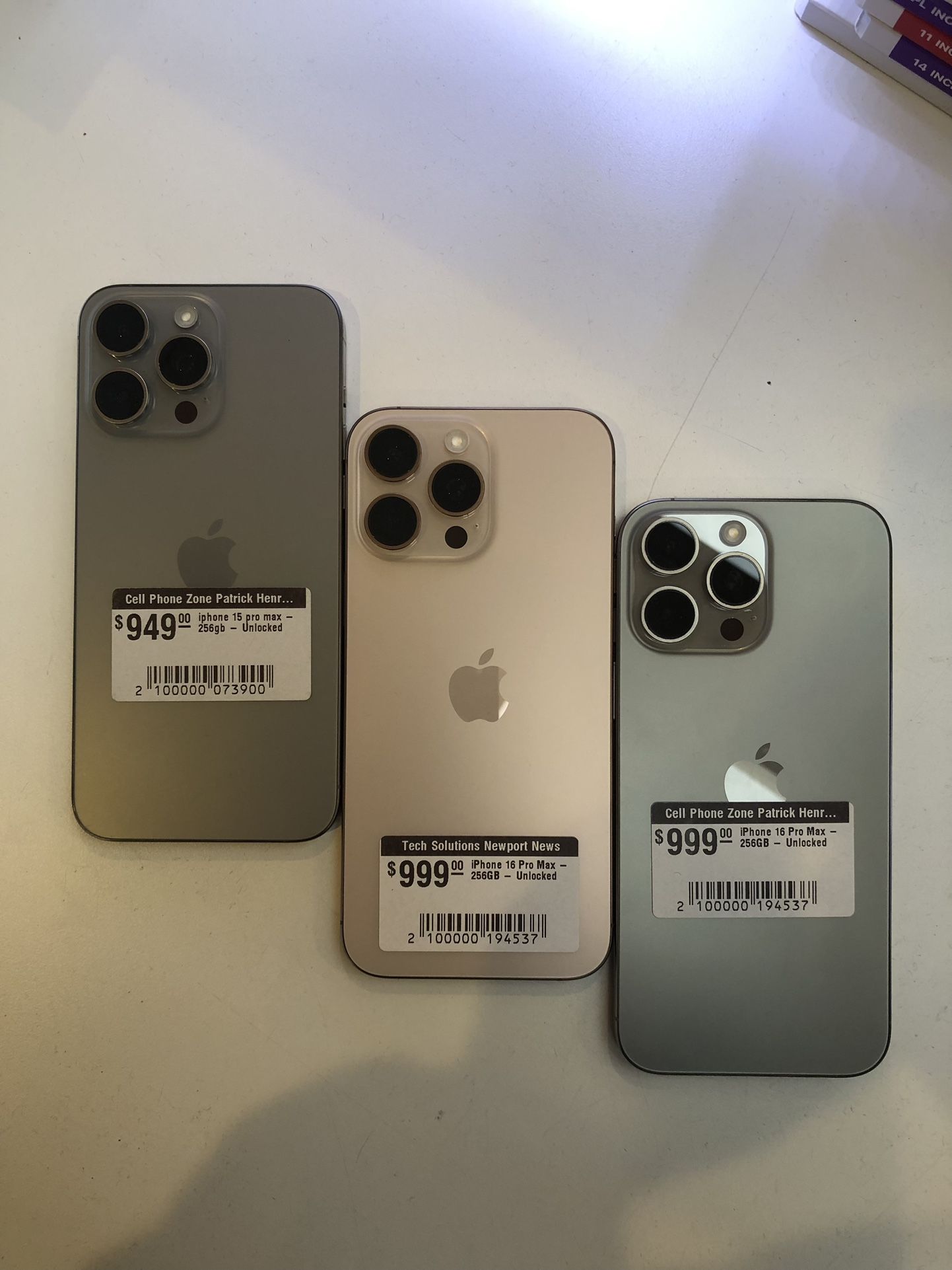 iPhone 16 Pro Max 256 GB Unlocked 