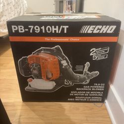 ECHP 240 MPH  835 CFM 79.9cc Gas 2-Stroke x Series Backpack leaf blower with hip mounted throttle 