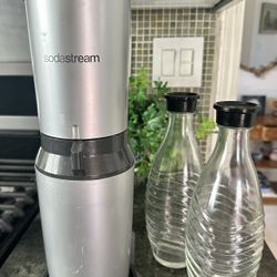 Soda Stream with 2 Bottles