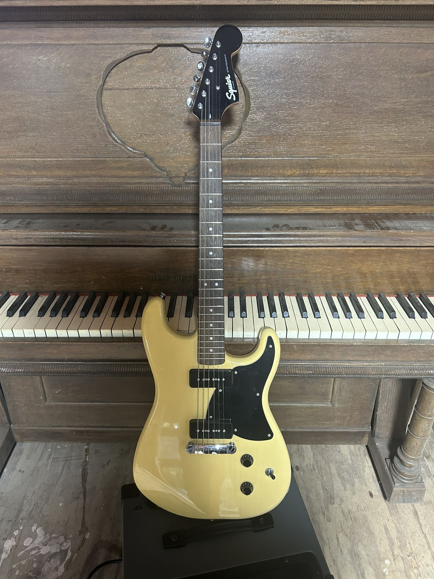 Paranormal StratOsonic Squier P90s TRADE OR SELL