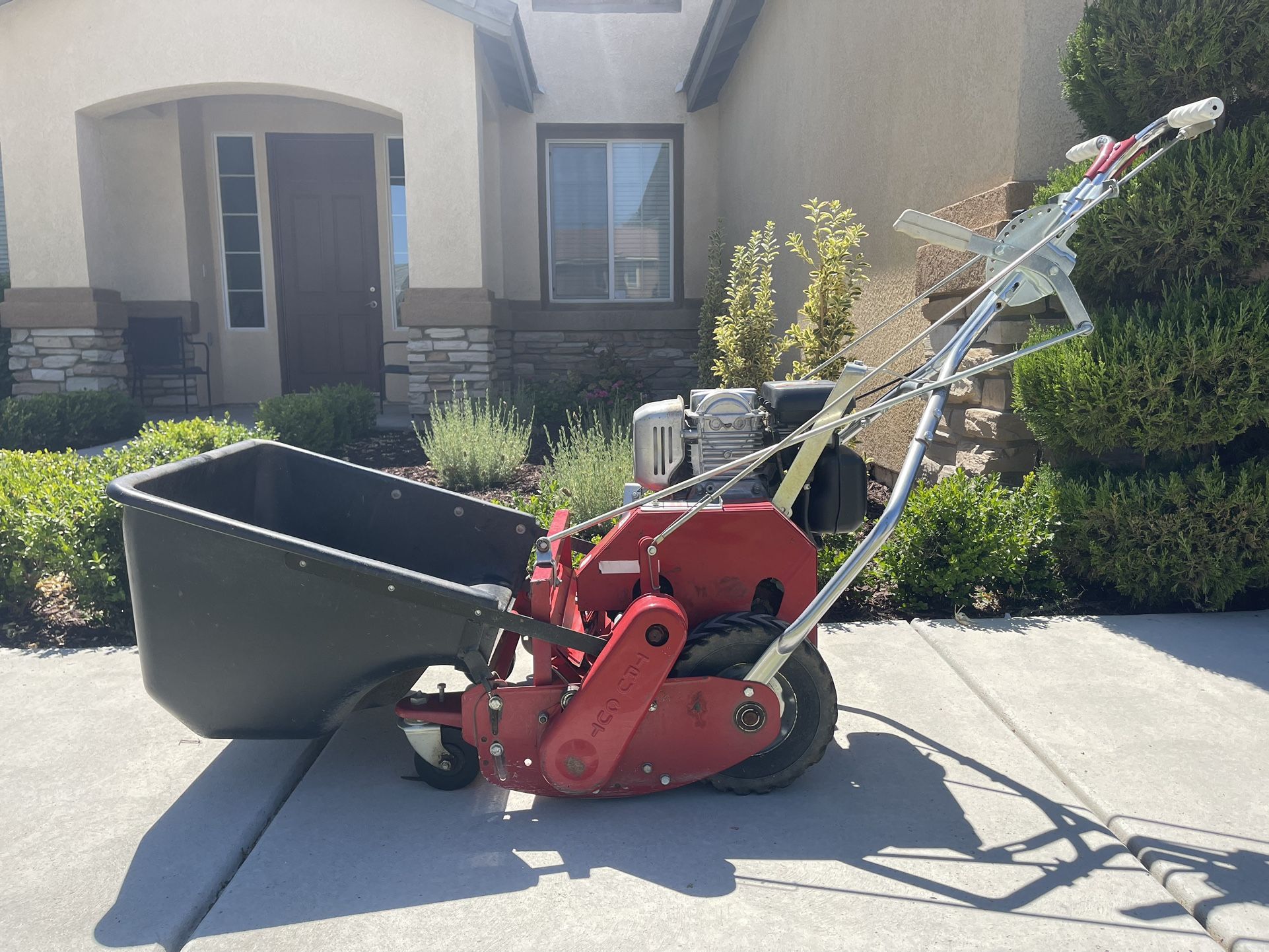 Tru Cut H20S-3-7 Reel mower for Sale in San Antonio, TX - OfferUp