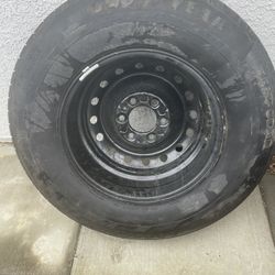 2024 Toyota Tacoma spare tire 245 75 17