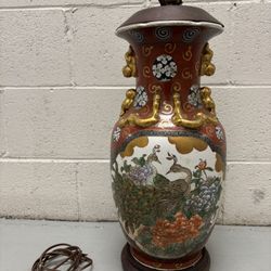 Vintage Japanese porcelain vase lamp