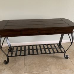 Coronado Bay Tall Wood & Metal Entre Table 