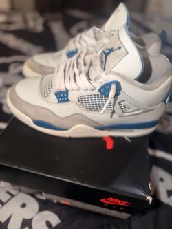 Jordan 4 military blue