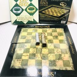 Early 2000’s Lord Of The Rings Checkers Set