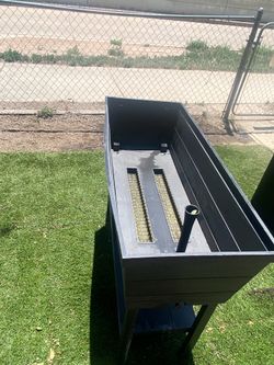 Self watering Garden bed