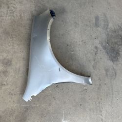 02-04 Acura Rsx Passanger Fender