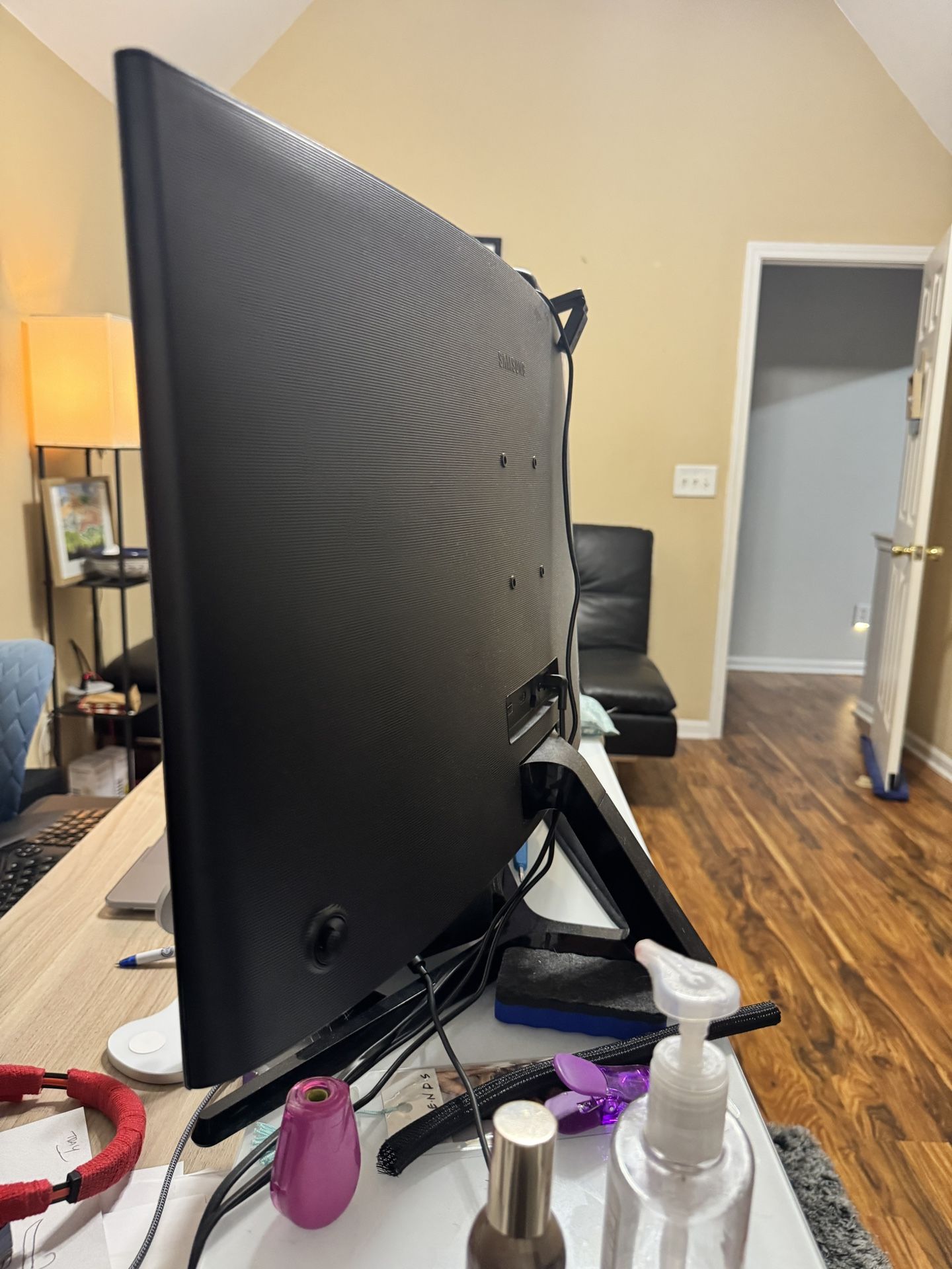 Samsung Curved Monitor SeriesC27F398