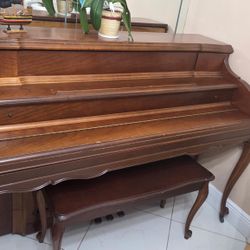 Vintage Kohler & Campbell Upright Piano Satin Walnut Cabriole Legs Elegant with Chair