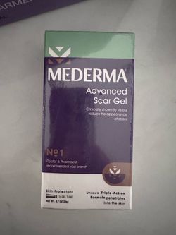 Mederma Advanced Scar Gel - UNOPENED