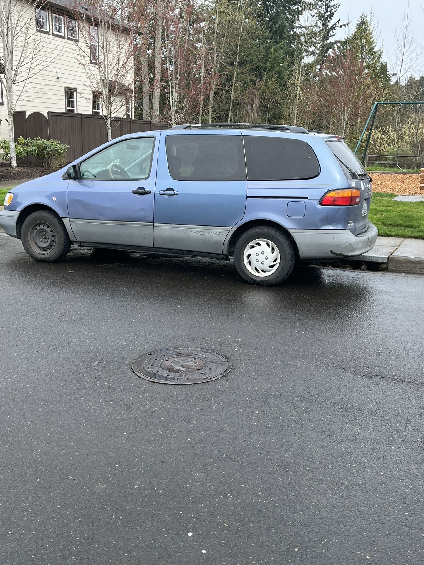2000 Toyota Sienna