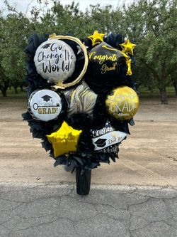 Graduation/Promotion Balloon Bouquet READY FOR PICK UP