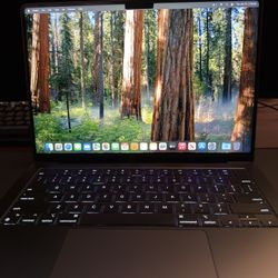  Apple MacBook Pro 14-inch (M3 Pro) – 18GB RAM 512GB SSD 