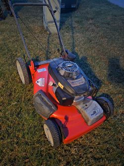 Husqvarna Self-Propelled lawnmower