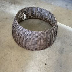 Christmas Tree Skirt - Plastic Wicker