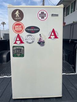 Mini fridge