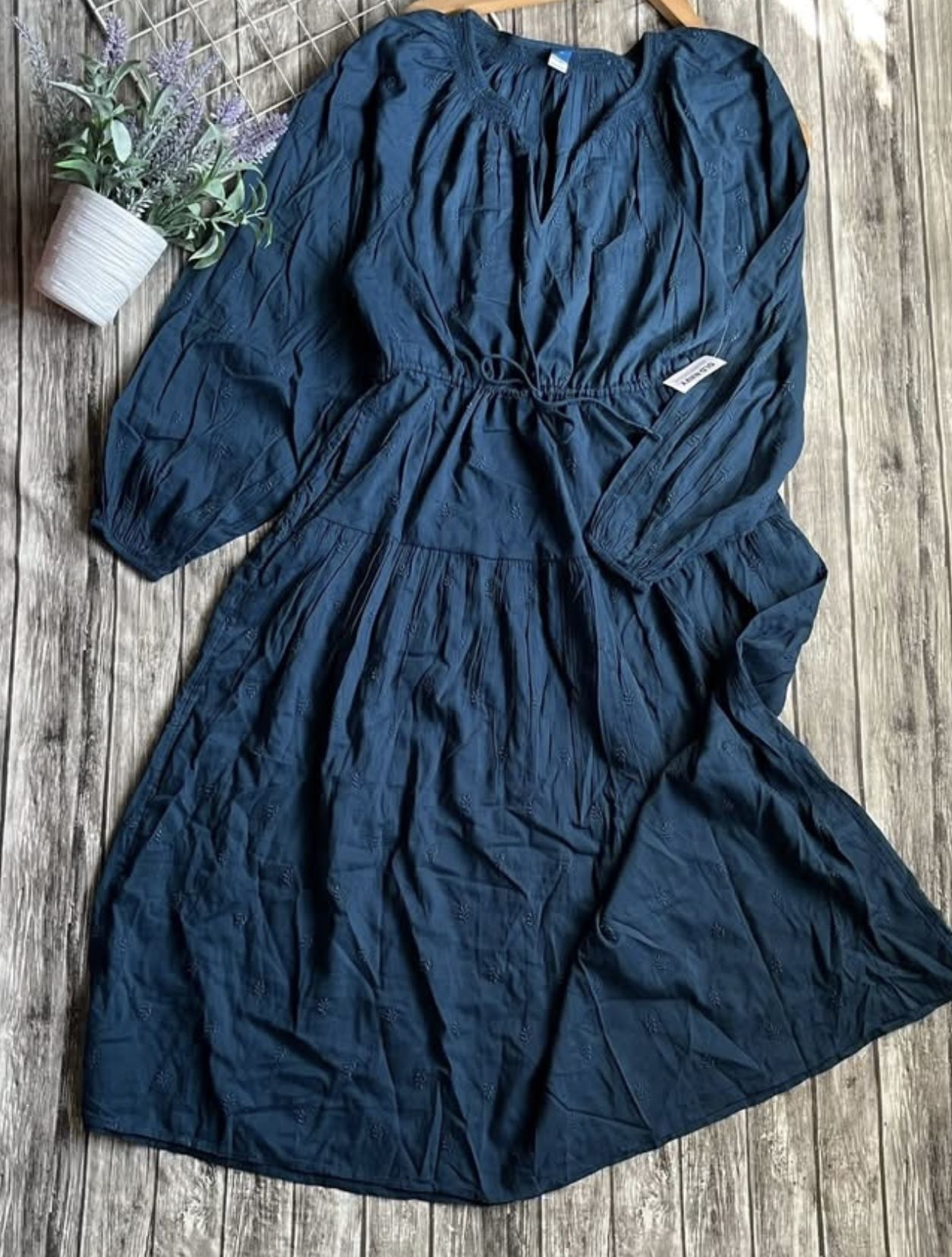 Gorgeous Dress Size M/L