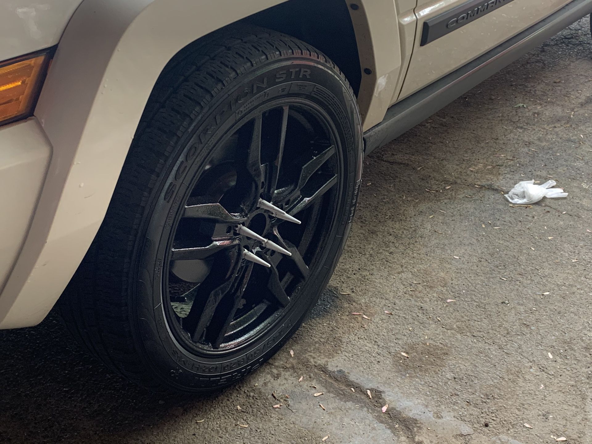 20” wheels with pirelli tires