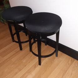 Set Of 24" Stools