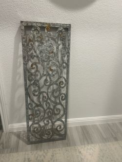 Metal wall hanging