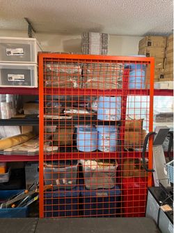 Large Grid Wall