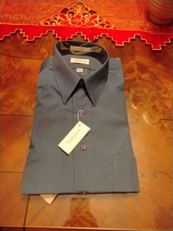 Five mens  shirt 15 and a half, 32/33 new