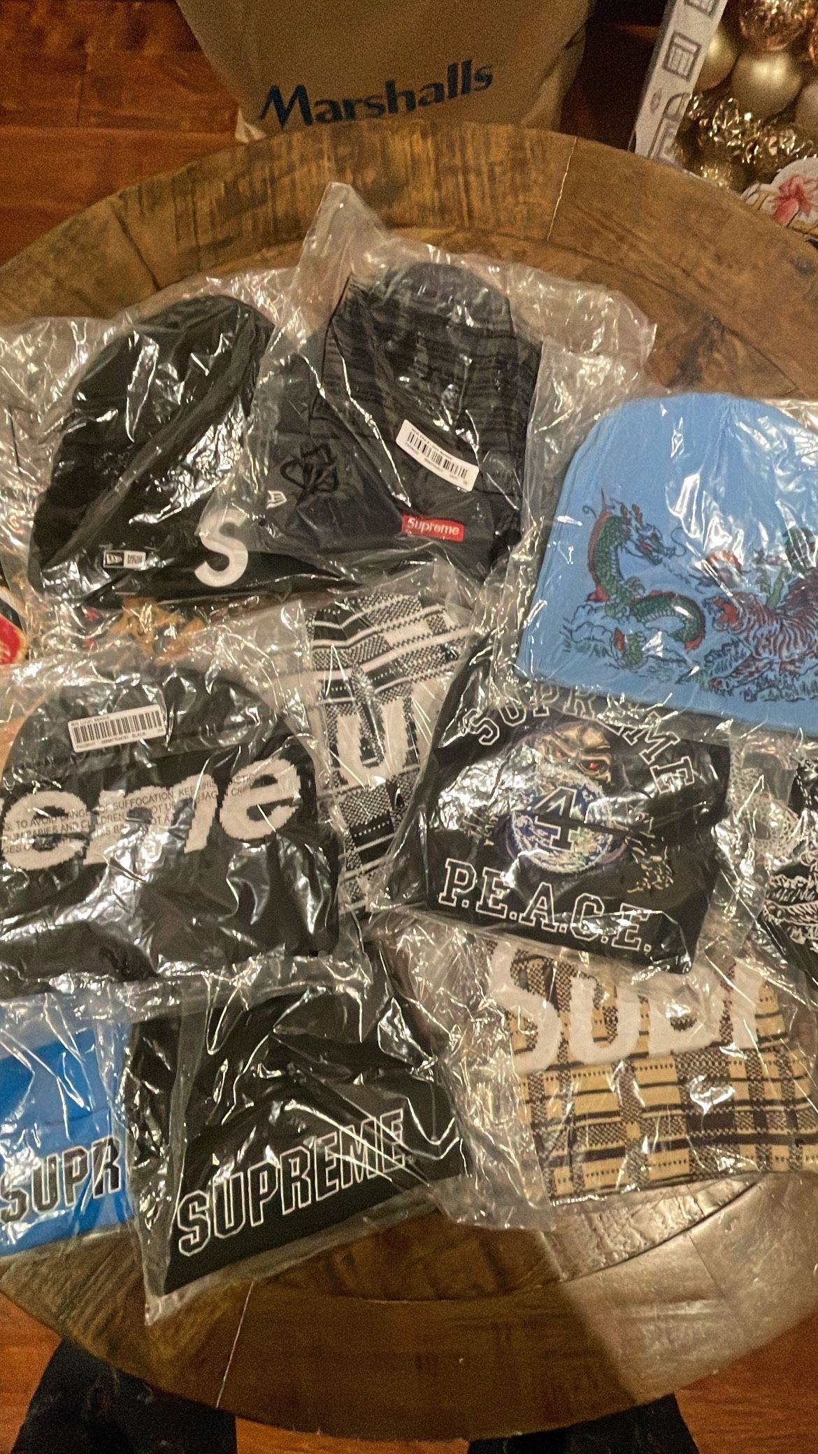 Supreme Beanie & Balaclava FW23” Peace, Big Logo, Slant Beanie, S Logo, Dragon, Umbro