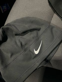 Nike skully