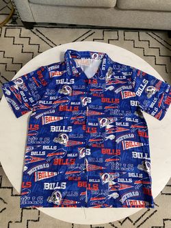 Men’s Guayabera Buffalo Shirt Size Large . 