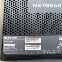 NETGEAR  AC1900 Model C7000v2