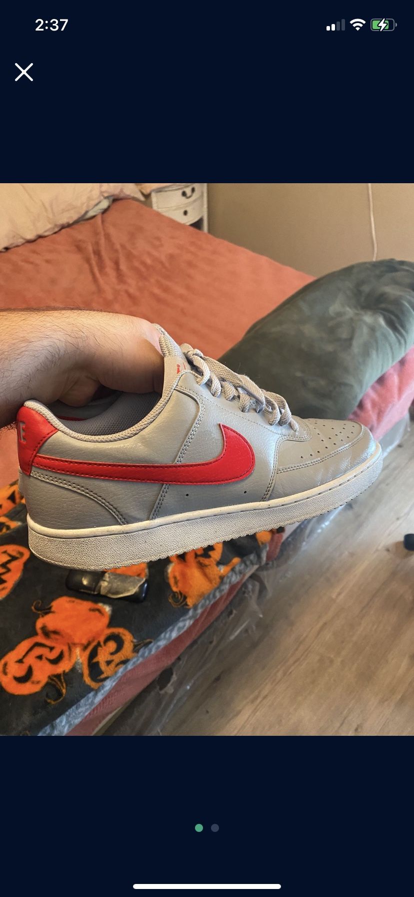 Men’s Nike shoes size 10.5 