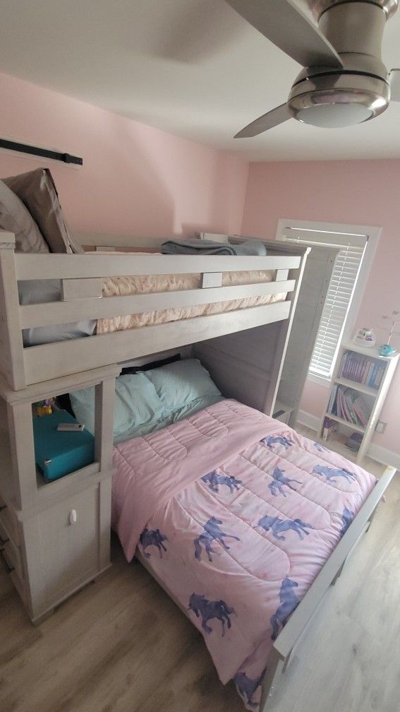 Full Size Bunk Beds with Dresser