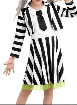Girls size 5-6 yrs Beetlejuice dress costume
