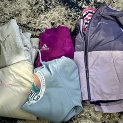 Girl’s Clothing. 