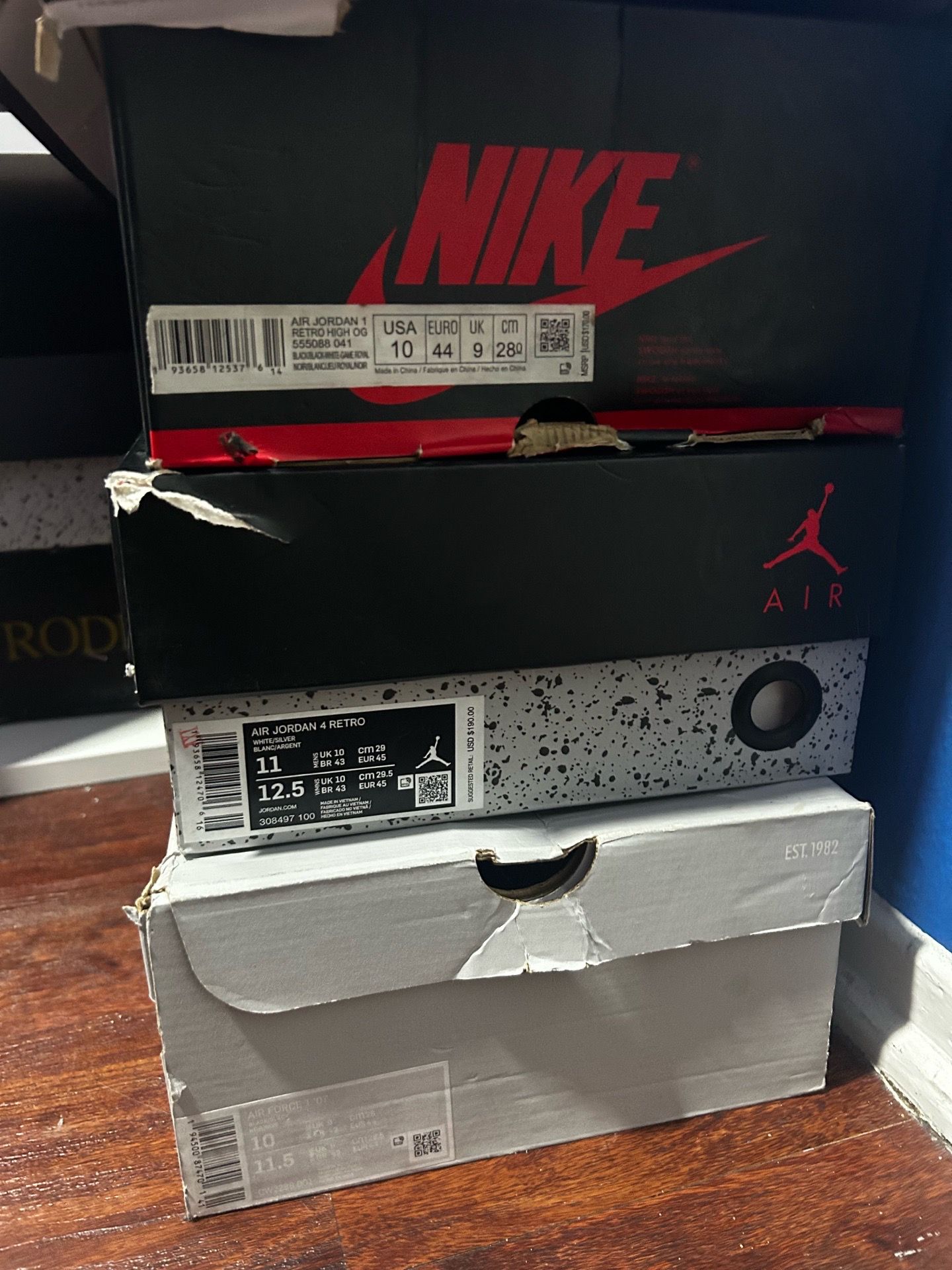 USED shoes size in description