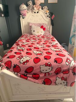 Twin bed frame