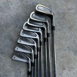 Titleist DCI 990 Iron Set 3-PW