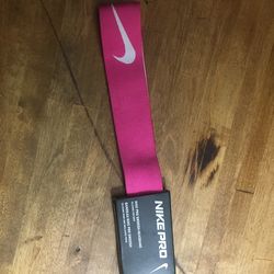 Nike Pro Silicone Swoosh Headband