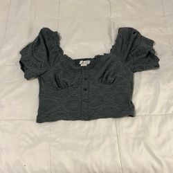 Small, Cropped, Olive/sage Green Cropped T Shirt 