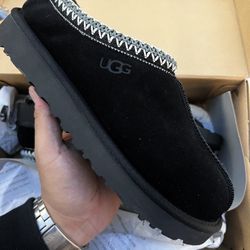 UGG Tasman Black Womens Size 9.0