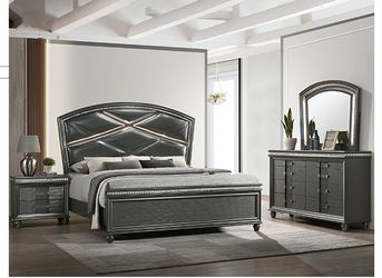 Beautiful Queen Size Bedroom 