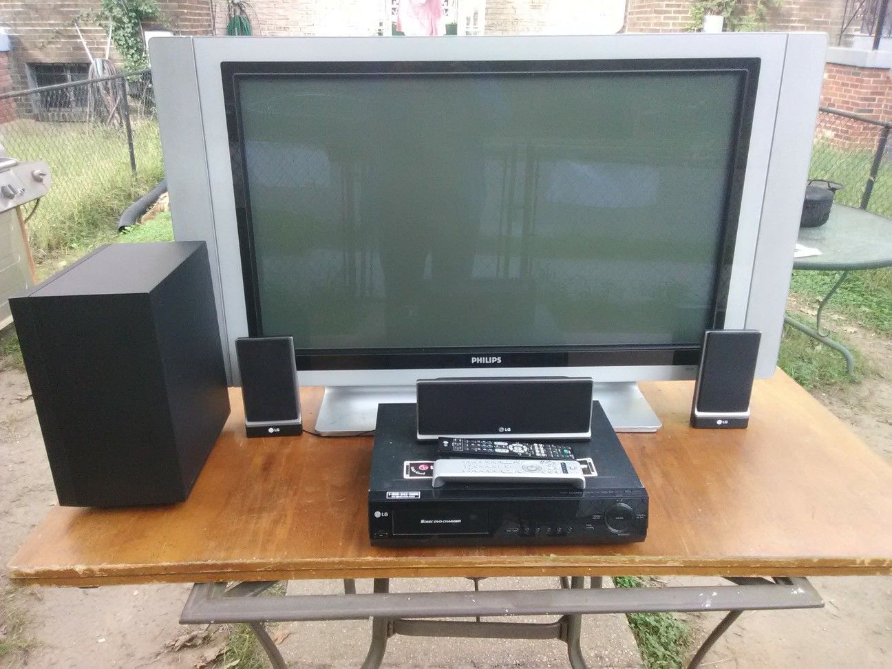 Phillips and LG Home theater system