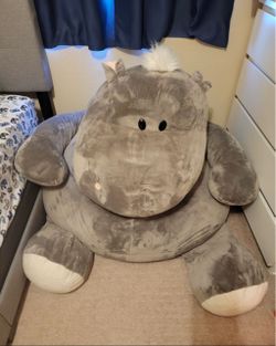 Huge hippo
