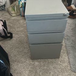 3 Drawer Filing Cabinet 