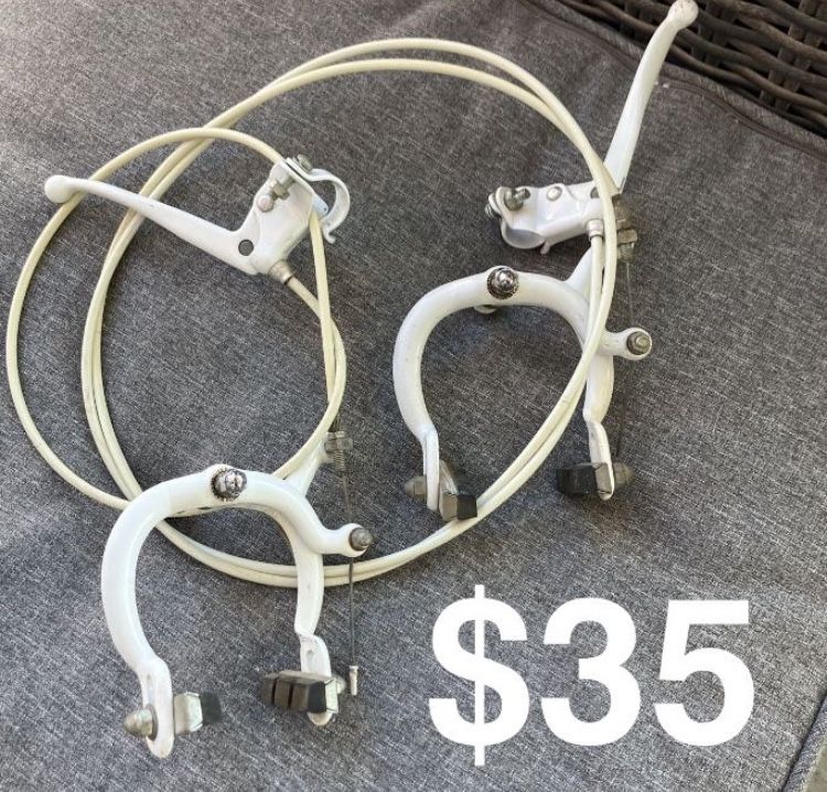 Vintage BMX , Complete Front And Rear Brake Calipers And Levers, No Damage, Perfect 4 Klunker, 70s, 1970, 80s , 1980, $35 Pair, Located In LaHabra Ca