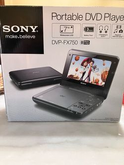 Sony DVP-FX750 Portable DVD Player