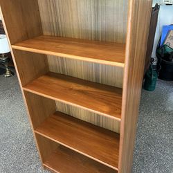 Bookshelf - 4 Case (Cherry)
